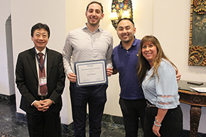 Ziad Hindosh (center), first winner of the Outstanding Medical Student in Nephrology, with presenters (on right) Drs. Ryan Wong and Amy Sussman, Nephrology division faculty and DOM internal medicine sub-internship and clerkship directors, and DOM Chair Dr. James Liao (left).