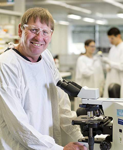 Dr. Phil Hansbro, University of Newcastle, Australia